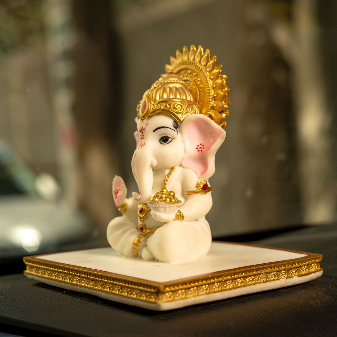 Shri Ganesha with Modak Idol